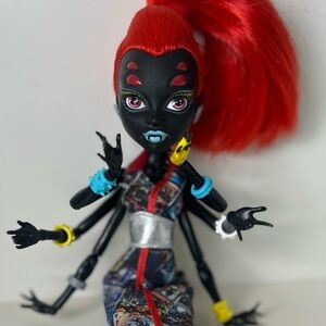 Authentic 2011 Wydowna Spider Monster High Doll